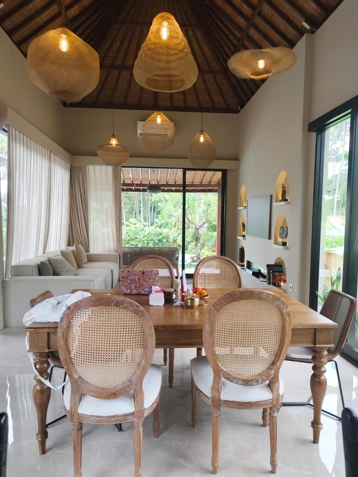 Adi Laxmi Villa Ubud Esterno foto