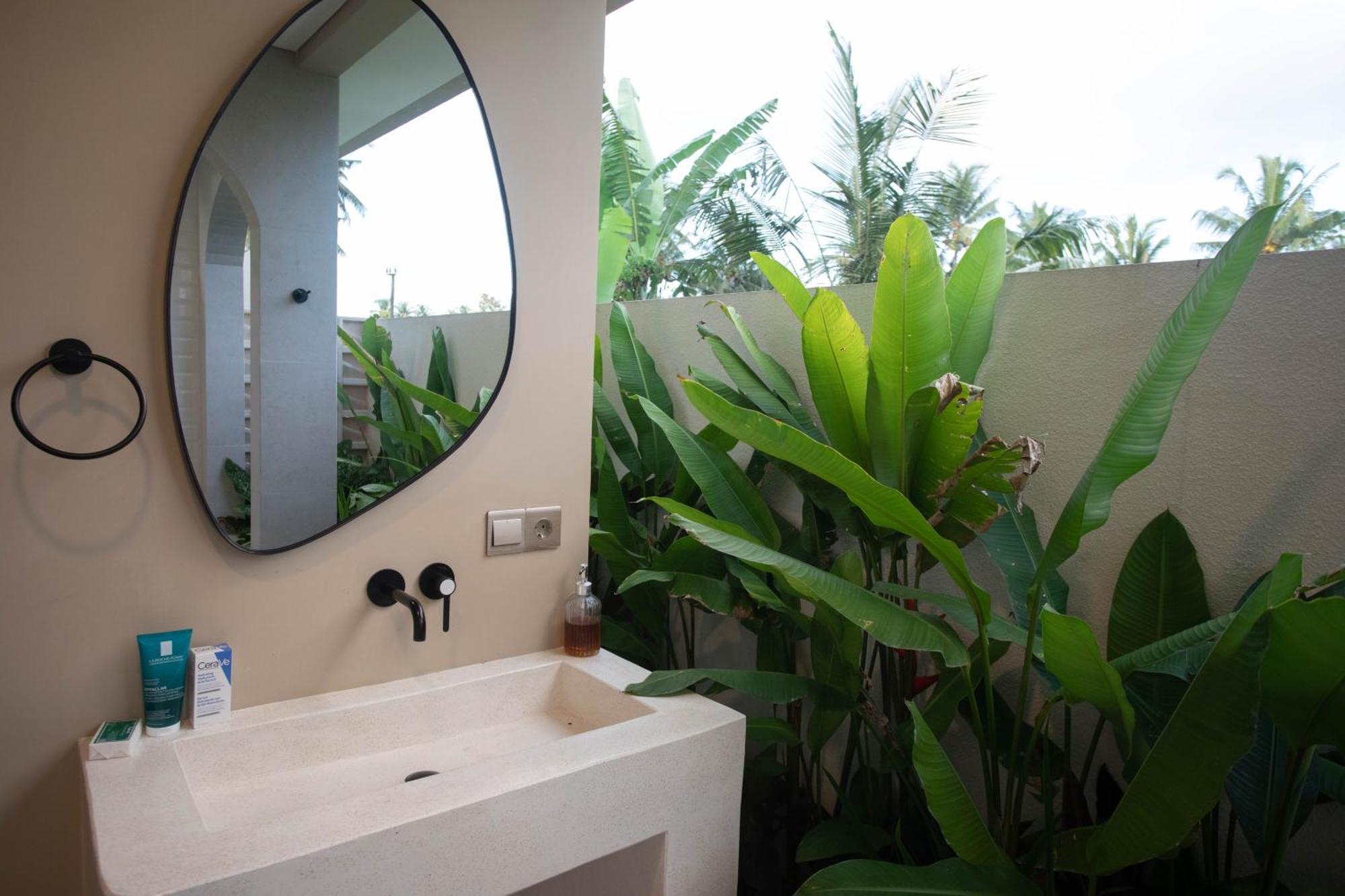 Adi Laxmi Villa Ubud Esterno foto